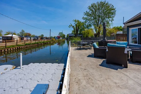 24 Private Lane, ON N0E 1M0