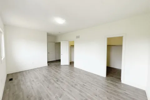 76 Elstone Place, ON L8B 1Y9