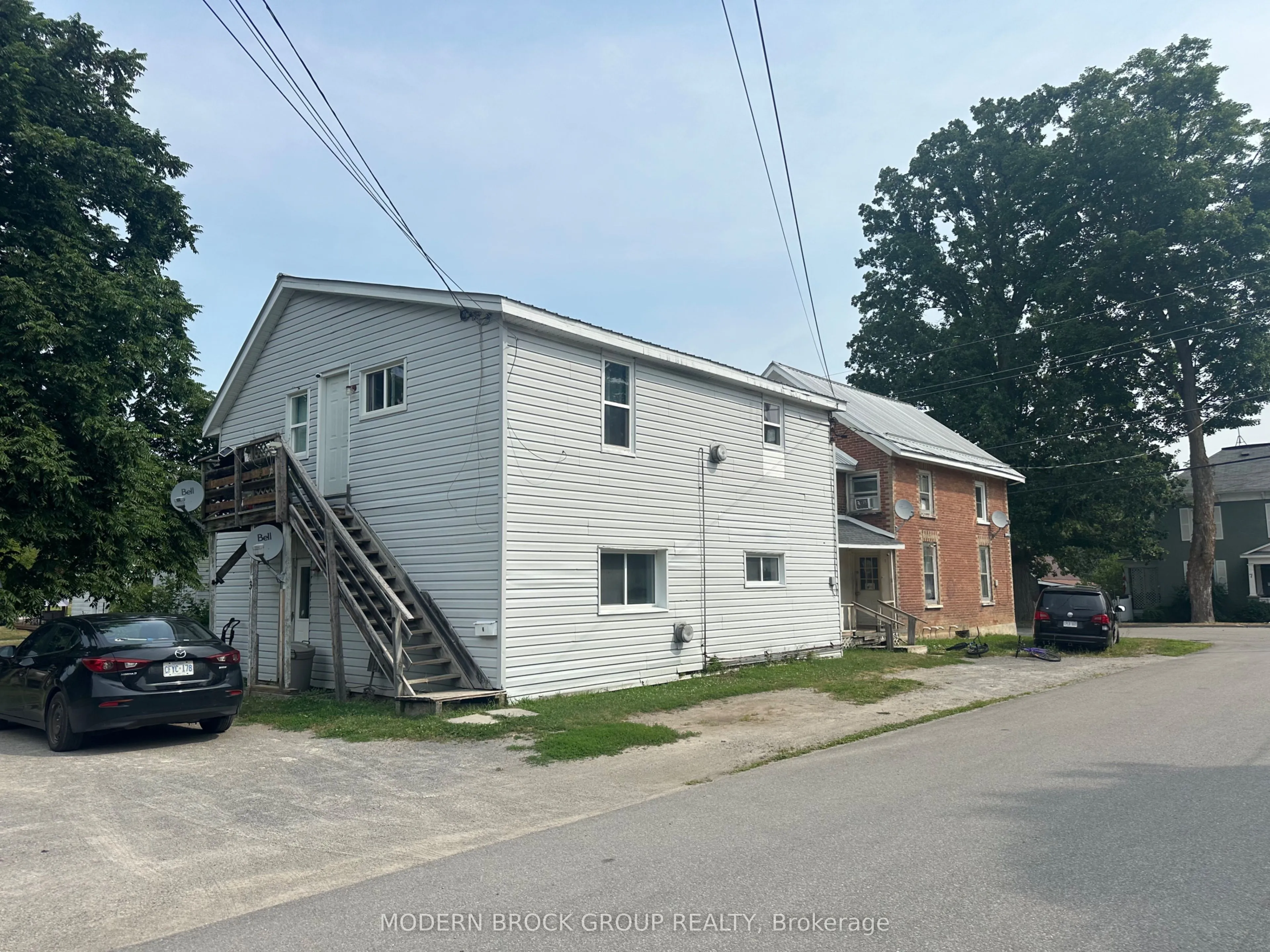 6 Victoria Street, ON K0E 1B0