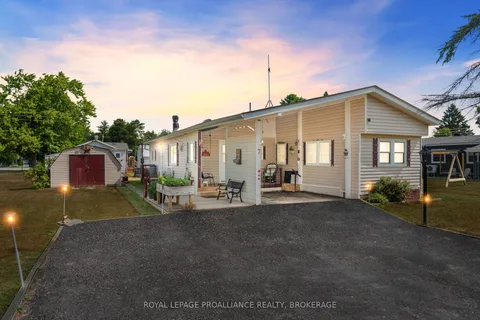 4328 Elm Street, ON K0H 2W0