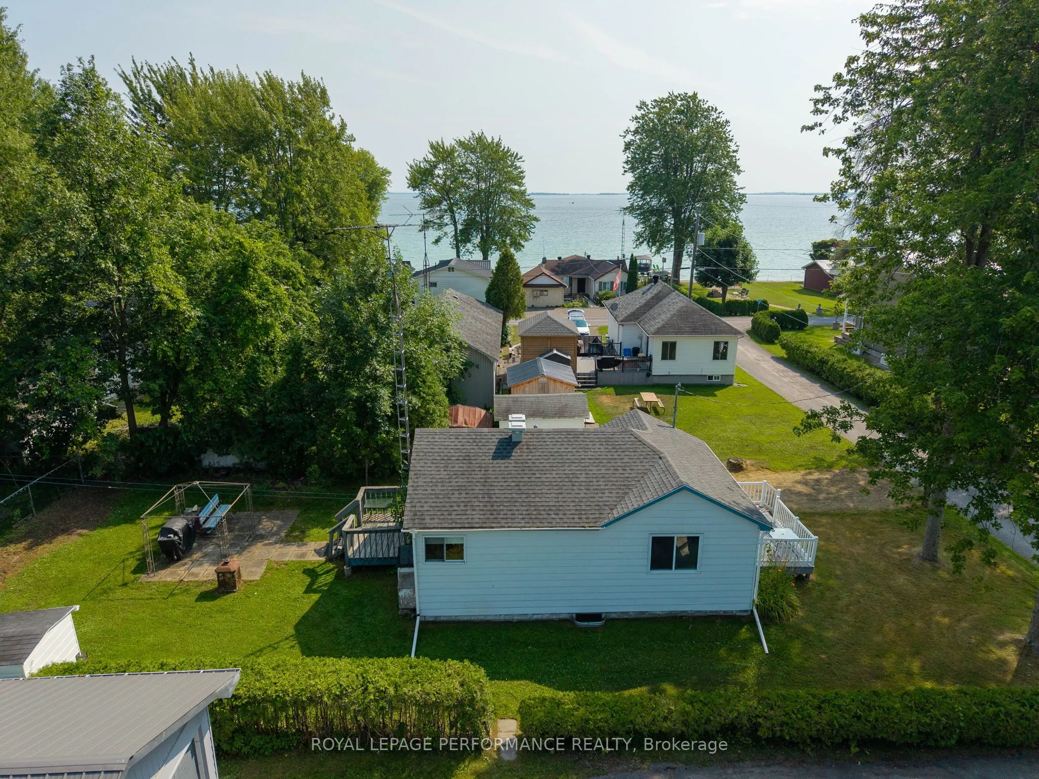 21052 Birch Avenue, ON K0C 1N0