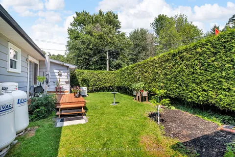 21052 Birch Avenue, ON K0C 1N0