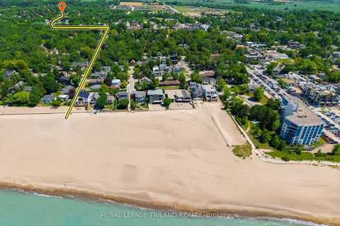 152 Pebble Beach Parkway, ON N0M 1T0