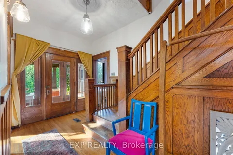 48 Hall Avenue, ON K7V 2S3