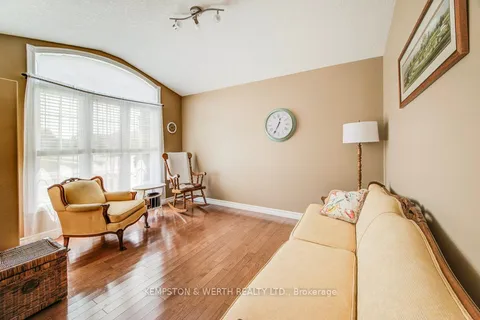 995 Boyd Avenue, ON N4W 3V8