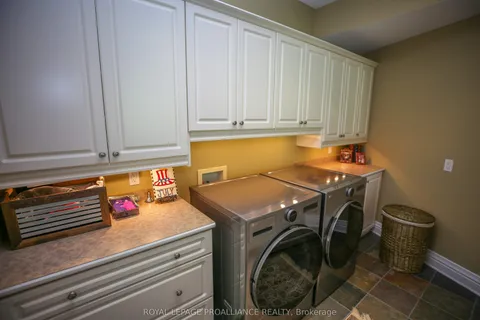 1188 1000 Islands Parkway, ON K0E 1R0