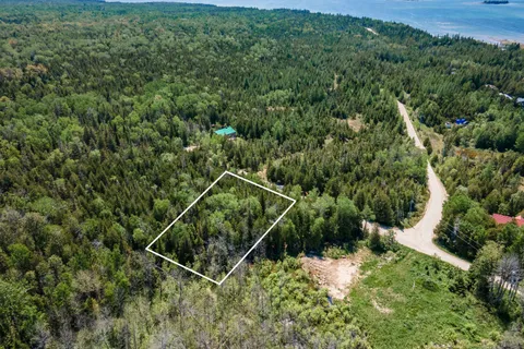 PT 20 BAYWATCH Drive, ON N0H 1X0