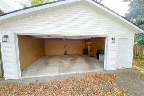 4710 Epworth Circle, ON L2E 1C8