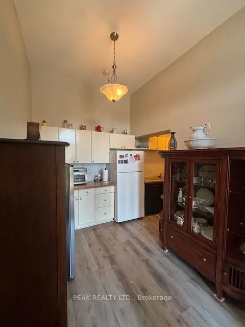 15 Buffalo Street, ON N3R 1C7