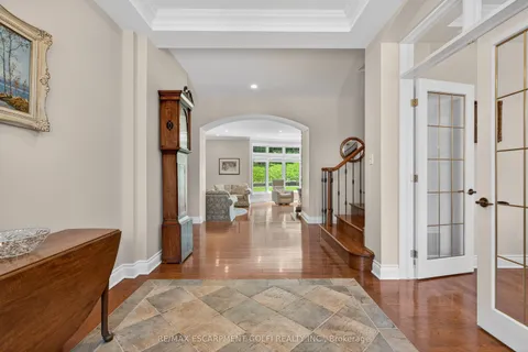 6786 Christine Court, ON L2J 4L6