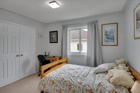 9 Brookside Street, ON L0A 1G0