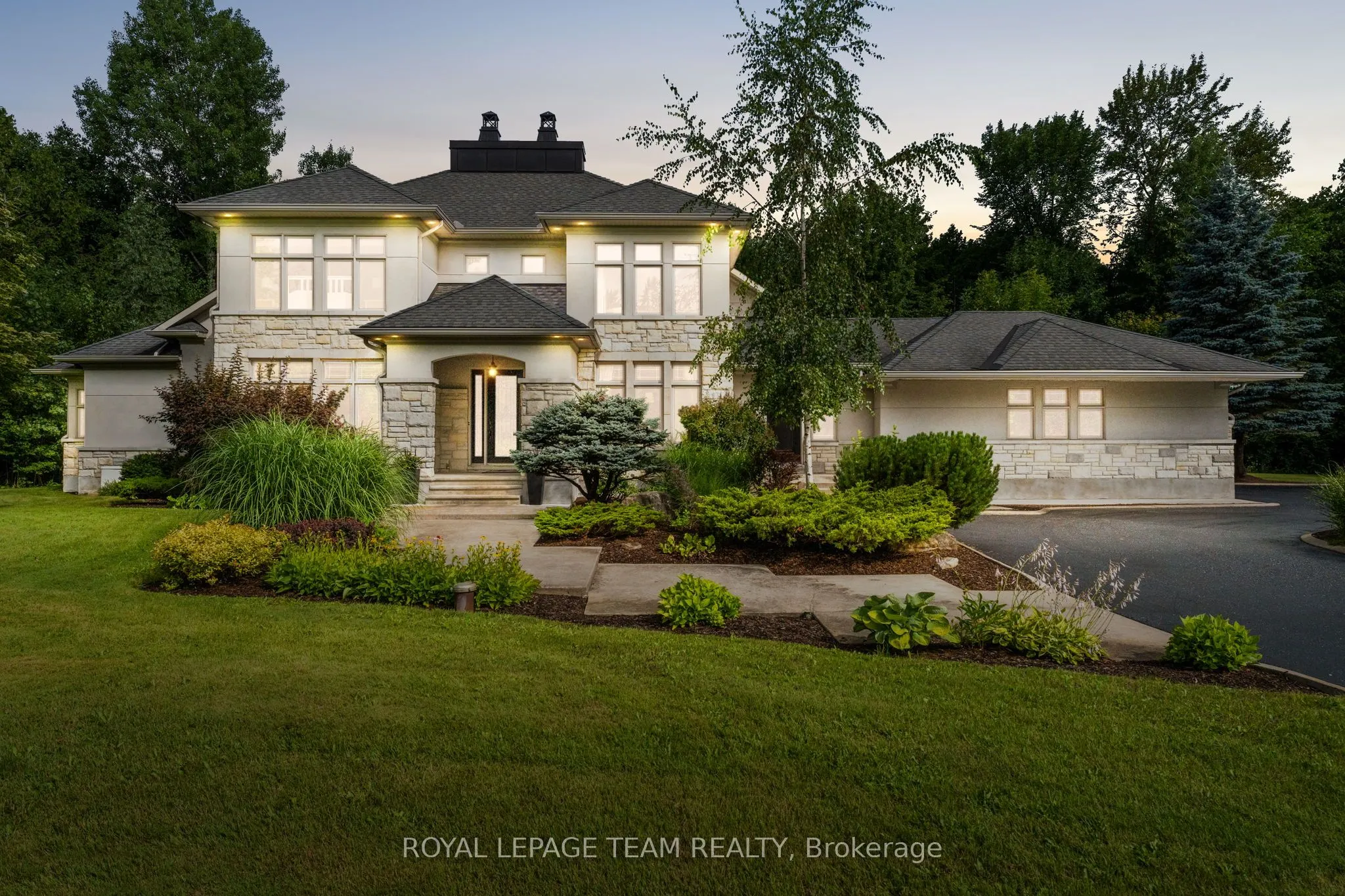 5811 Longhearth Way, ON K4M 1M2