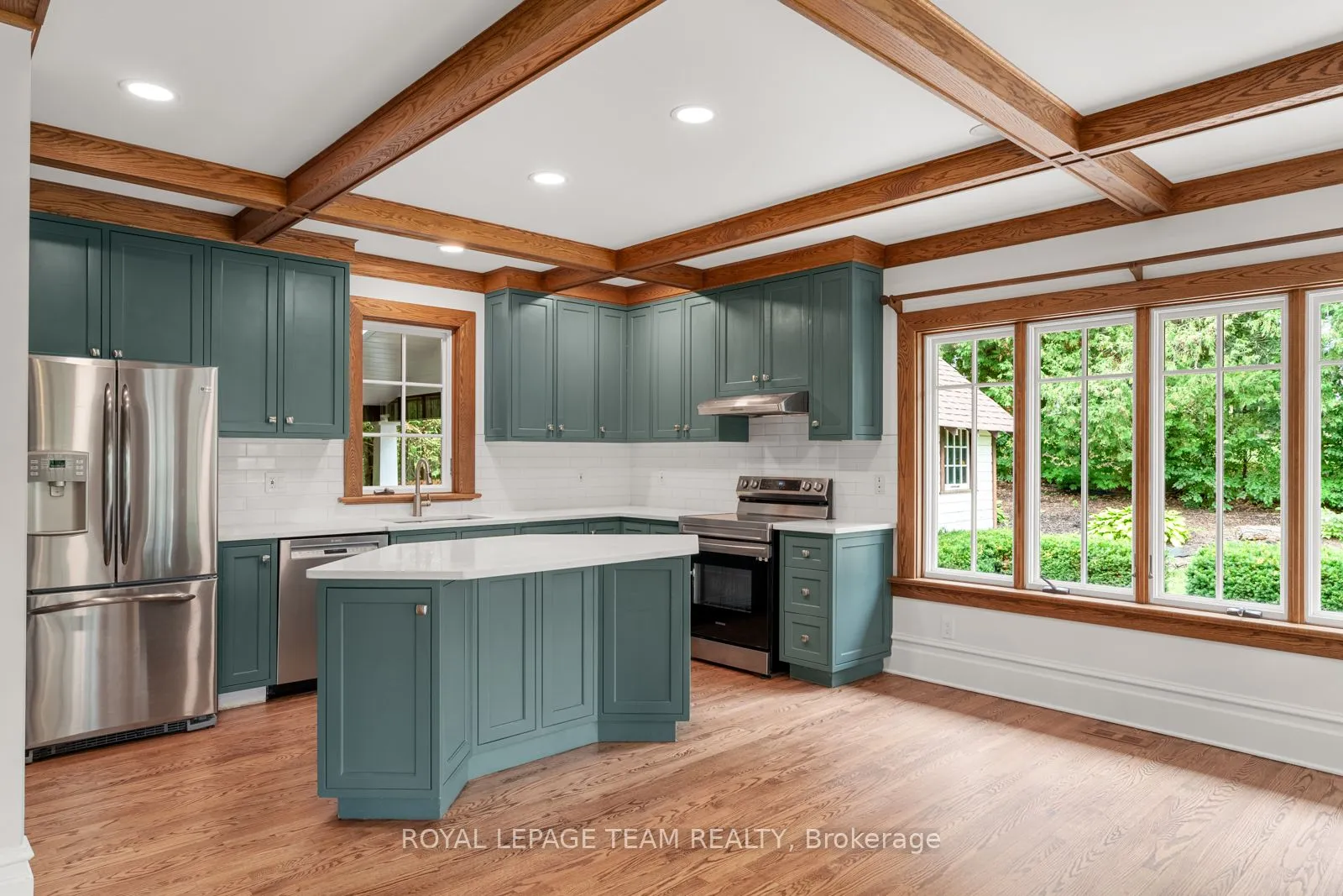 308 MANOR Avenue, ON K1M 0H8