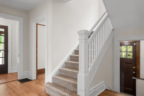 308 MANOR Avenue, ON K1M 0H8