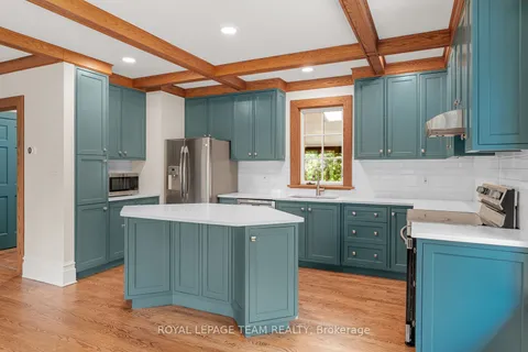 308 MANOR Avenue, ON K1M 0H8