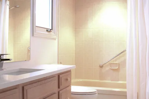 212 Timber Drive, ON N6K 4B6