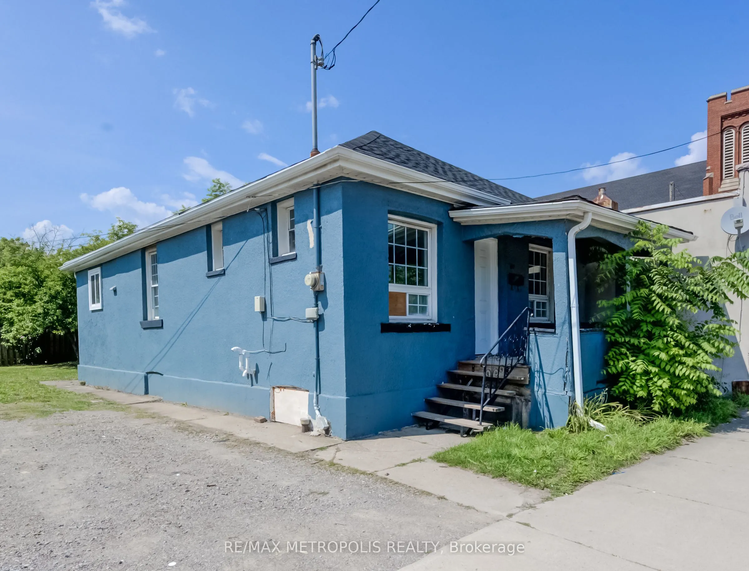 157 KENILWORTH Avenue, ON L8H 4R9