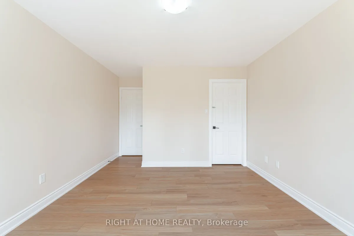 50 Albemarle Street, ON N3S 4N6