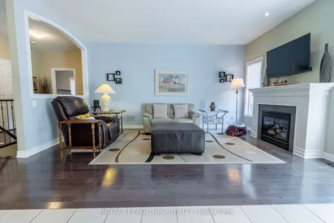 39 Loretta Drive, ON L0S 1T0