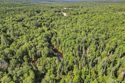 0 Hwy 118 E Highway, ON P1L 0K3