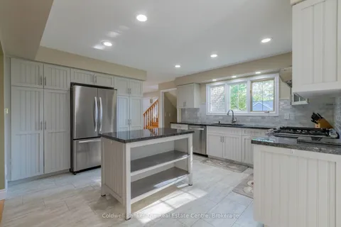 110 Forest Glen Drive, ON P1P 1A1