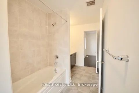 166 Aviron Crescent, ON L3B 5K5