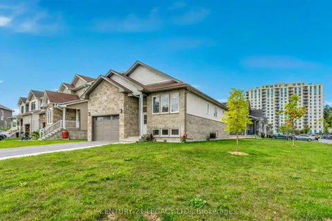 245 Mill Pond Place, ON K7M 0C9