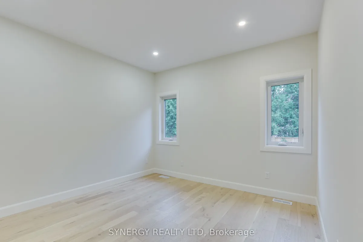 5 Haddon Lane, ON N7G 0B9