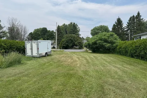 4302 Pinkus Drive, ON K0C 2H0