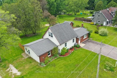 864 16th Street, ON N4K 6V5