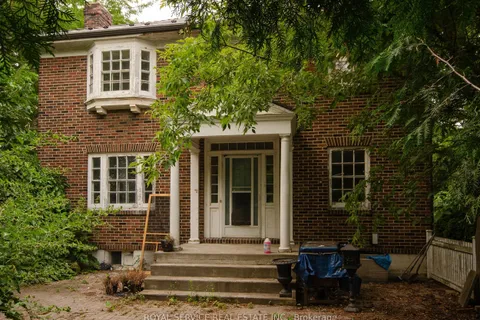 52 King Street, ON L1A 2R5