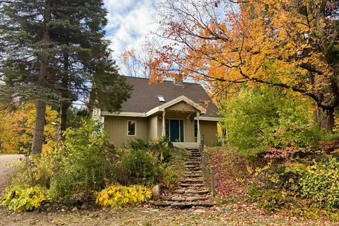 757186 2nd Line, ON L9V 0G7