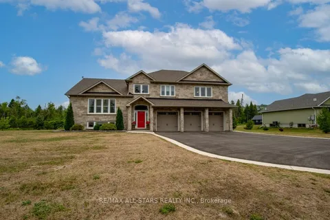 15 Rustlewood Avenue, ON L0A 1A0