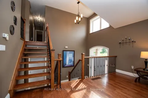 15 Rustlewood Avenue, ON L0A 1A0