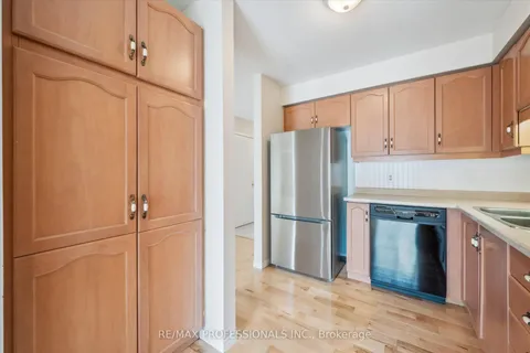 165 Silurian Drive, ON N1E 7E6