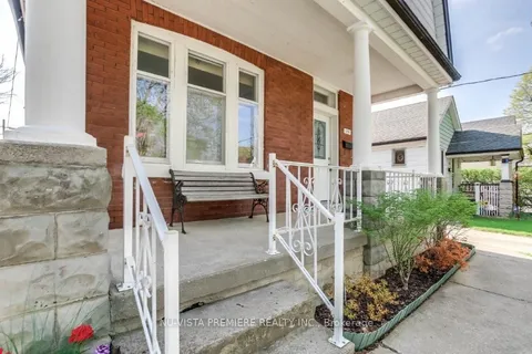 171 Sterling Street, ON N5Y 1Z1