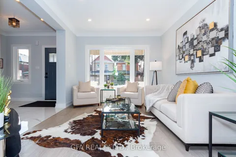 42 Barnesdale Avenue, ON L8L 6R8