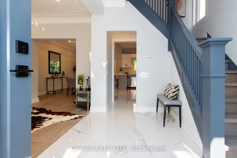 42 Barnesdale Avenue, ON L8L 6R8