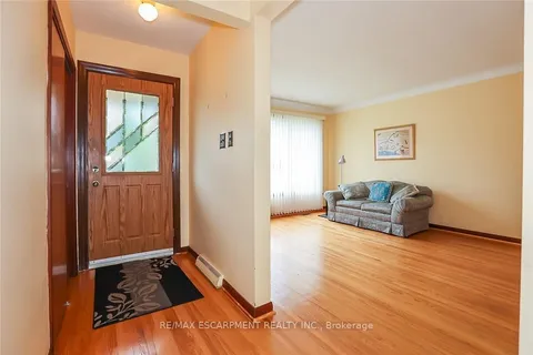 5750 Hodgson Avenue, ON L2H 1H5