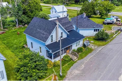 12 Circle Drive, ON K0G 1E0