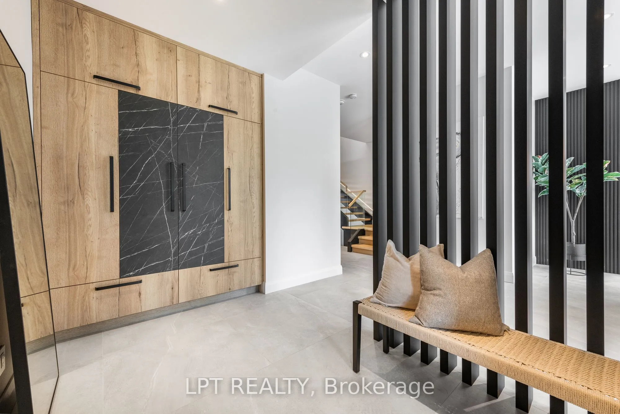 322 Perrier Avenue, ON K1L 5C7