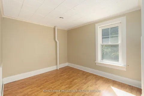 16 Bridge Street, ON K0K 2T0