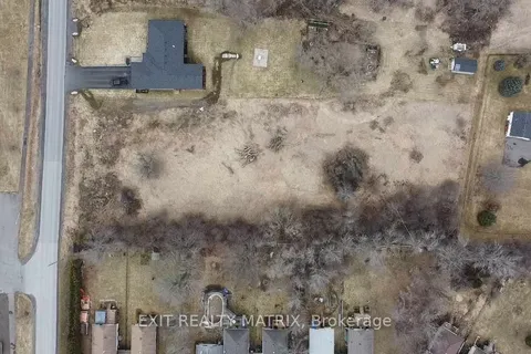 2572 DOW Street, ON K0A 2P0