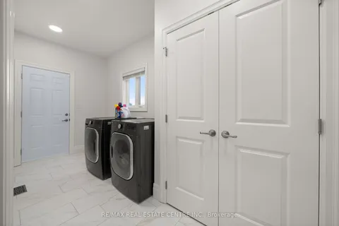 218 Beasley Crescent, ON K0K 2T0