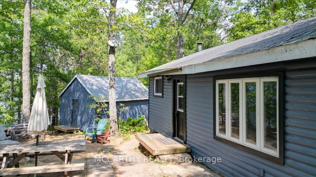 23 Fire 83C Route, ON K0L 1Z0