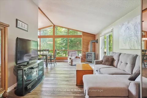 859 Sixth Street, ON N0H 2G0