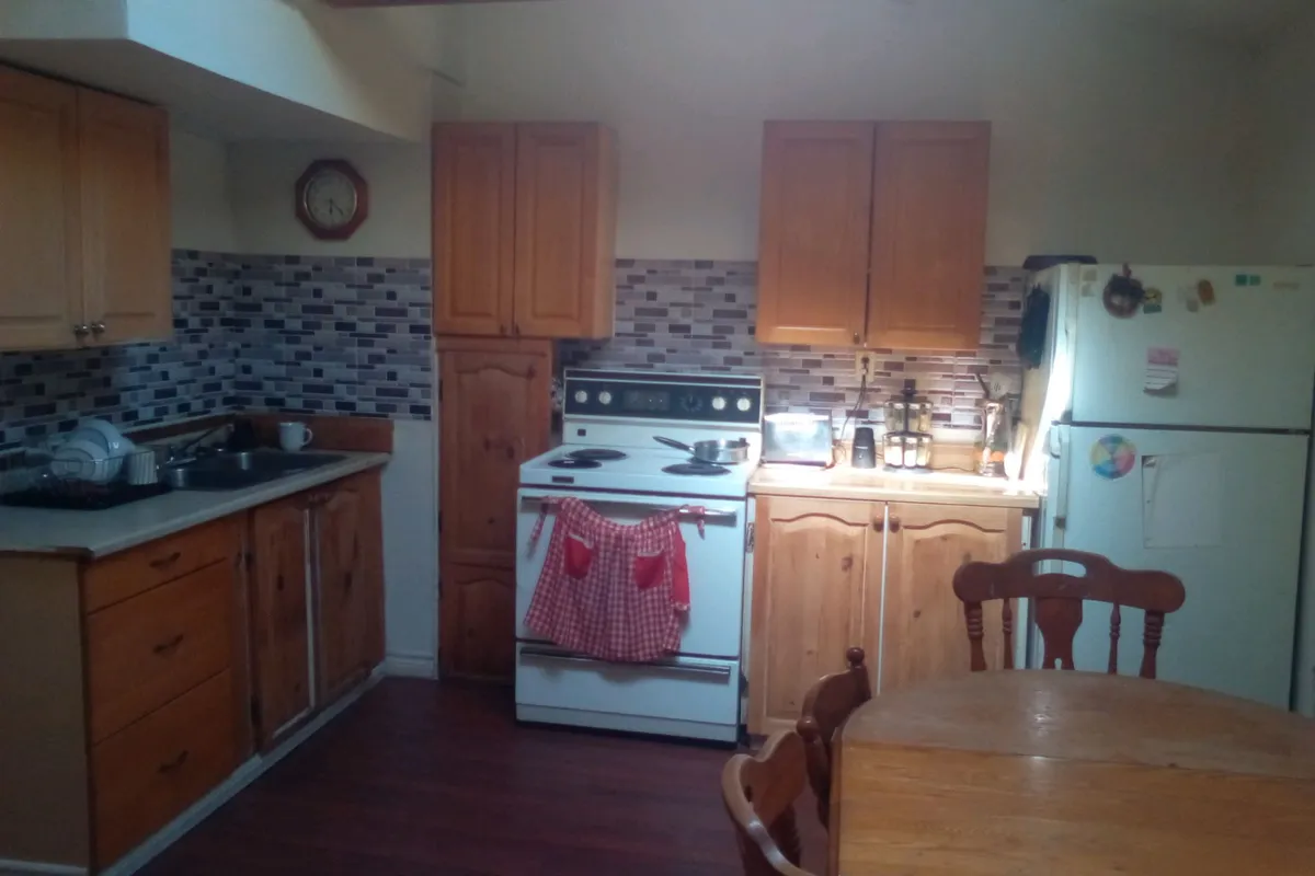 230 THIRD Avenue, ON P1B 3M4