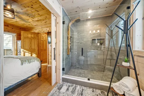 587 Centre Road, ON P2A 0B4