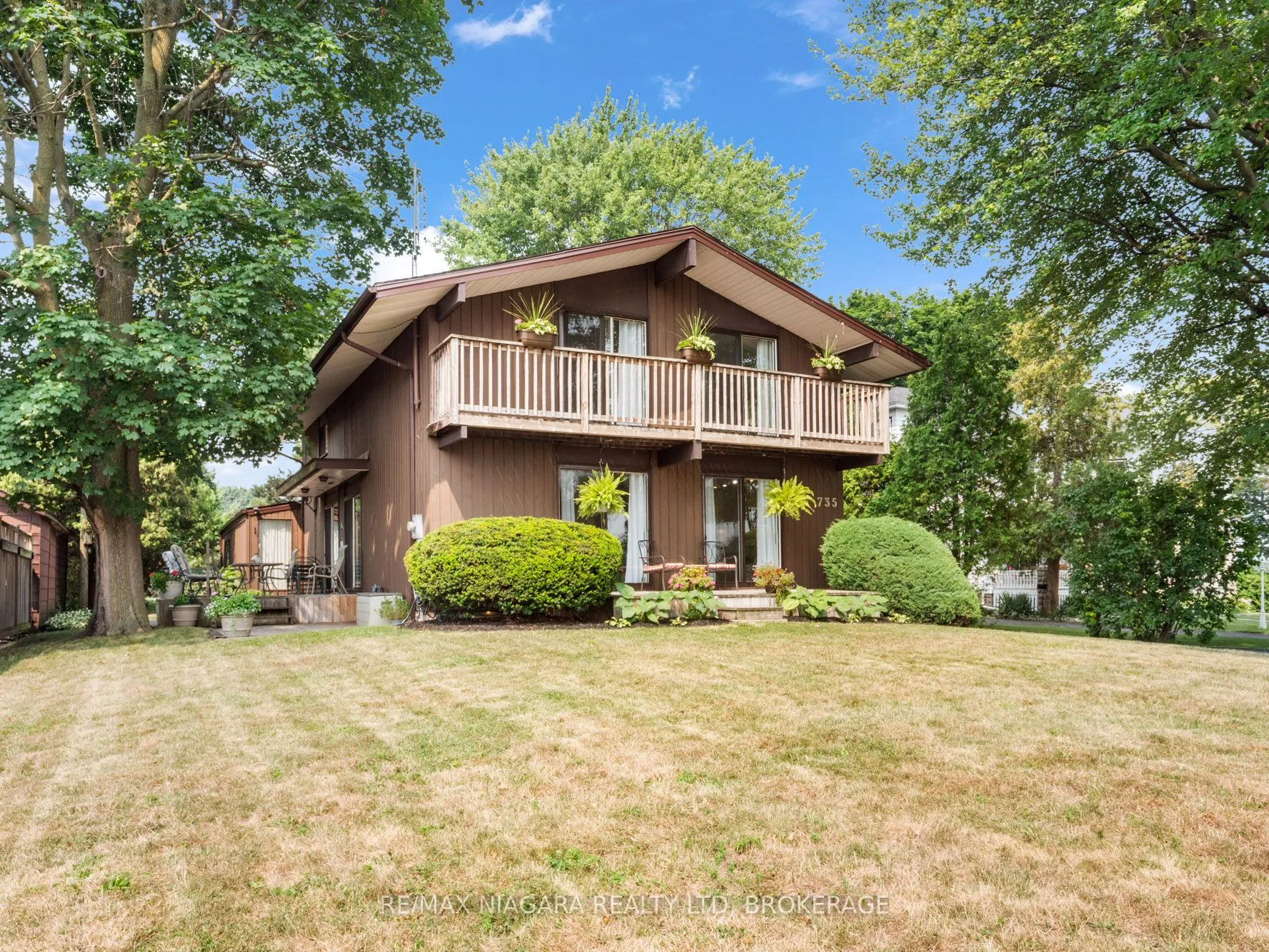 735 Niagara Boulevard, ON L2A 3J2