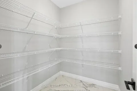 217 Cowan Court, ON N9V 0B9